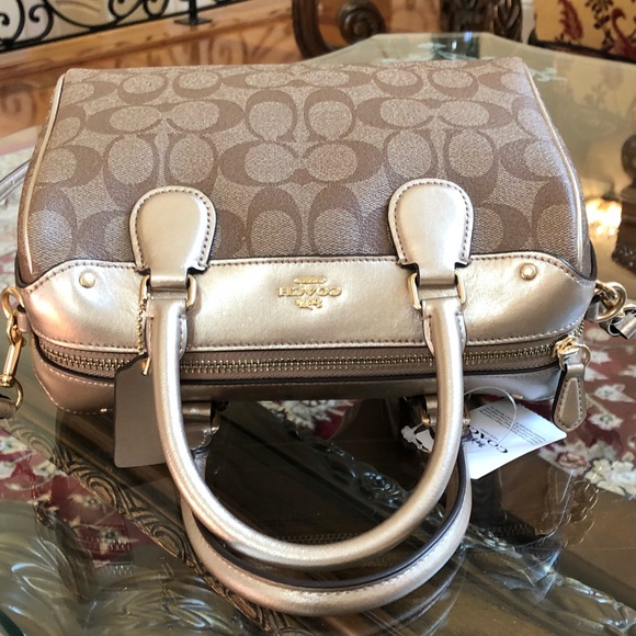 Authentic Coach signature handbag&wallet set - Picture 3 of 8